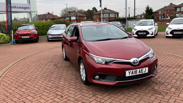 Toyota Auris 1.8 Hybrid Icon Tech TSS 5dr CVT Hybrid Estate